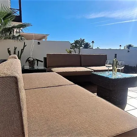 Alba Deluxe & Pool Willa Playa Blanca (Lanzarote)