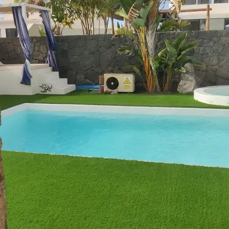Alba Deluxe & Pool Willa Playa Blanca (Lanzarote)