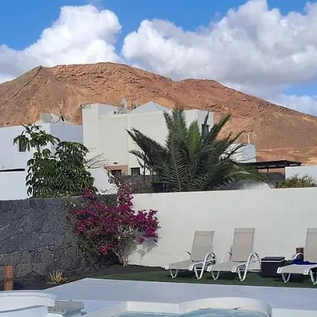 Villa Alba Deluxe & Pool *