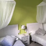 Alba Deluxe & Pool بلايا بلانكا