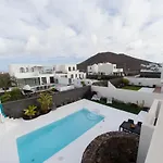 Alba Deluxe & Pool فيلة