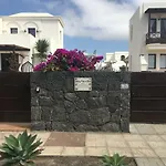 Alba Deluxe & Pool بلايا بلانكا