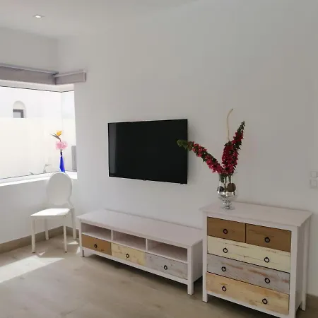 Alba Deluxe & Pool Villa *