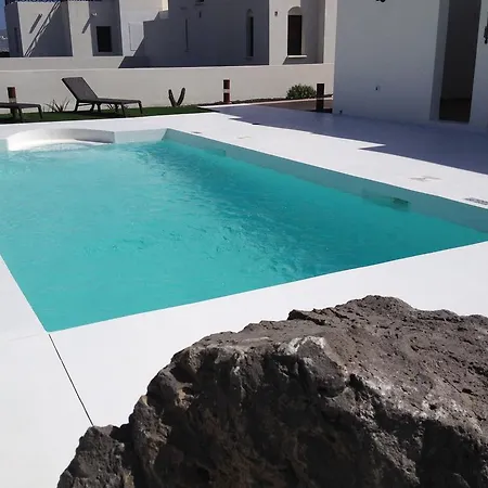 Alba Deluxe & Pool Βίλα
