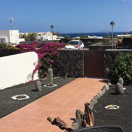 Alba Deluxe & Pool Playa Blanca