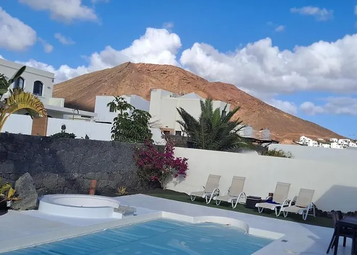 Alba Deluxe&spa Pool