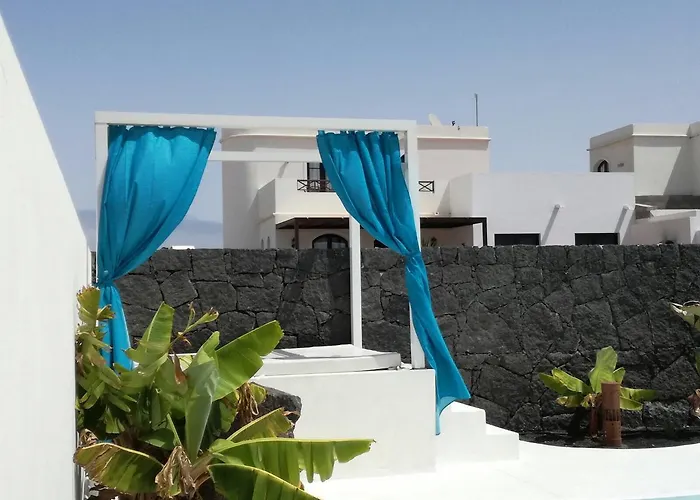 Alba Deluxe&spa Pool * Playa Blanca (Lanzarote)