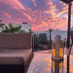 Alba Deluxe & Pool Playa Blanca (Lanzarote)