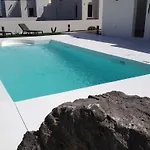 Alba Deluxe & Pool Villa