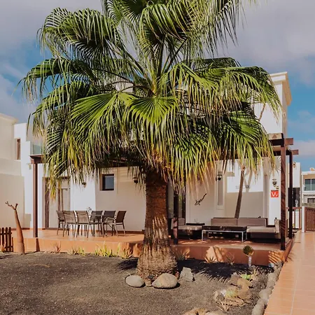 Alba Deluxe&spa Pool * Playa Blanca (Lanzarote)