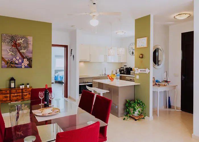 Alba Deluxe & Pool 플라야블랑카