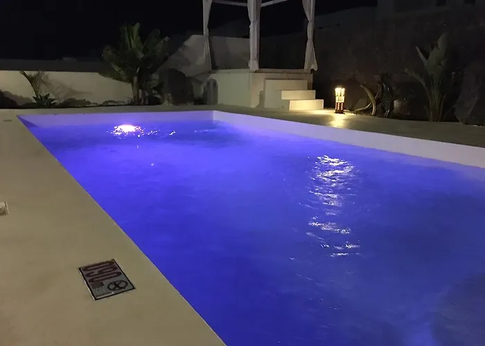 Alba Deluxe & Pool 플라야블랑카