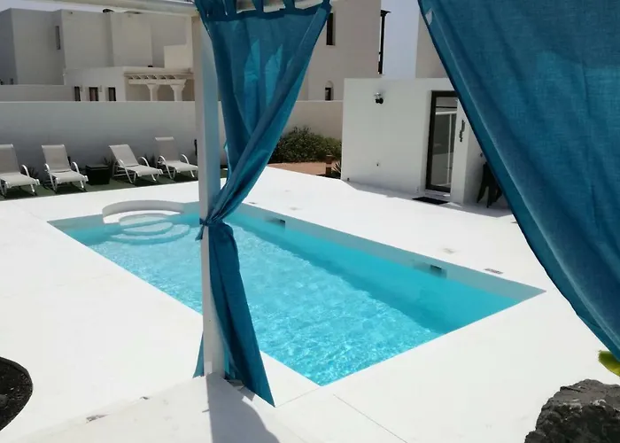 빌라 Alba Deluxe & Pool *